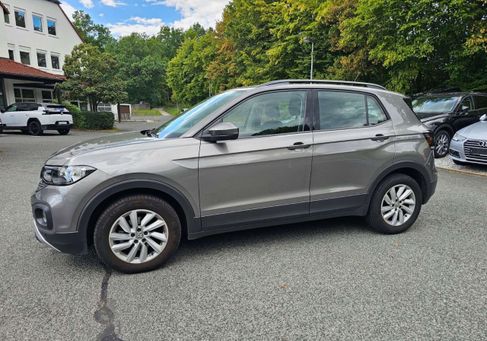 Volkswagen T-Cross, 2019 3