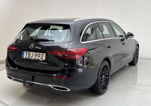 Mercedes-Benz C 300, 2023 3