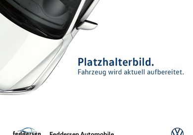 Volkswagen Golf, 2022