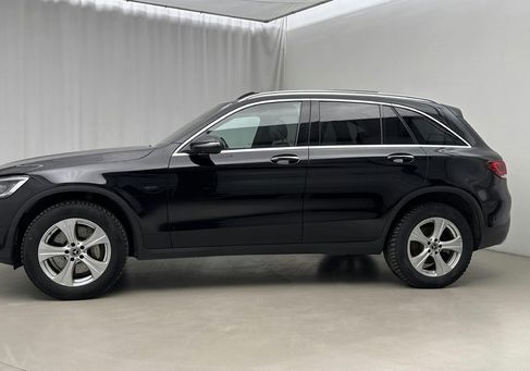 Mercedes-Benz GLC 300, 2021