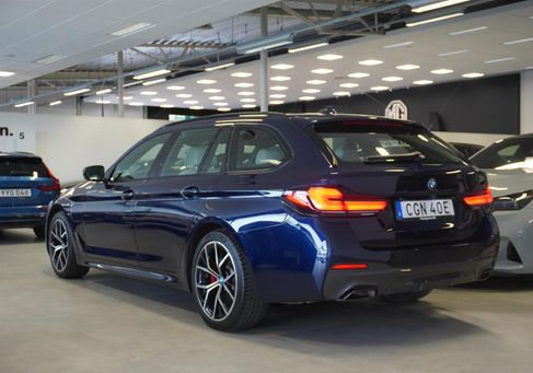 BMW 530, 2024 3