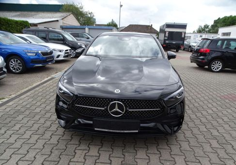 Mercedes-Benz A 180, 2025