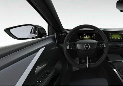 Opel Astra, 2025