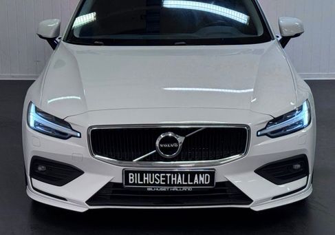 Volvo V60, 2021