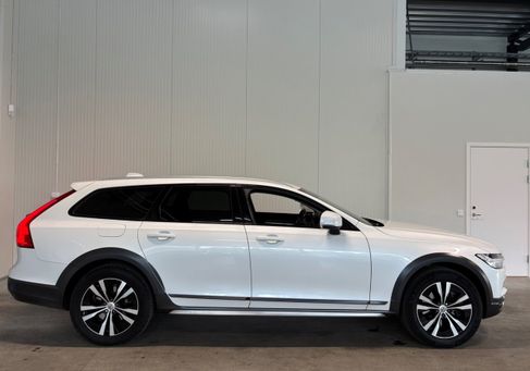 Volvo V90 Cross Country, 2020 2