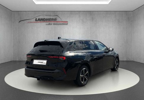 Opel Astra, 2025 3