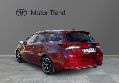 Toyota Auris Touring Sports, 2017