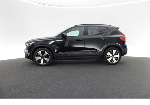 Volvo XC40, 2023