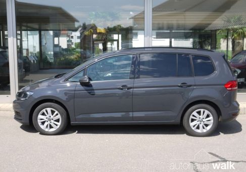 Volkswagen Touran, 2022