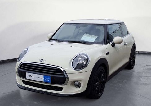 MINI ONE, 2018