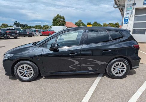 BMW 218, 2022 2