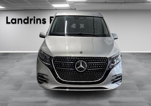 Mercedes-Benz V 300, 2026