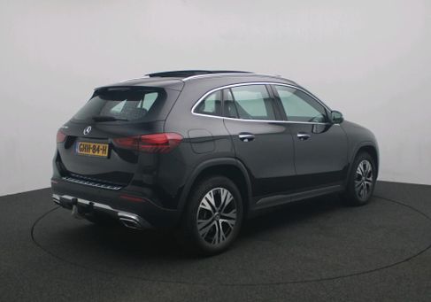 Mercedes-Benz GLA 250, 2024