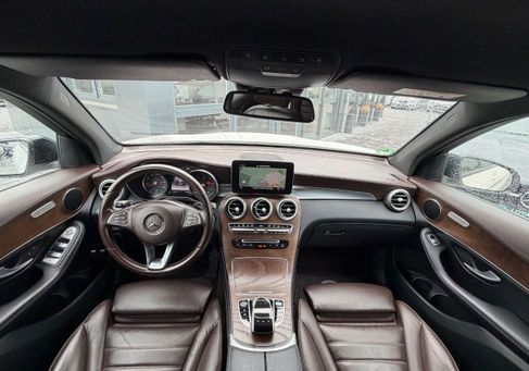 Mercedes-Benz GLC 250, 2018 3