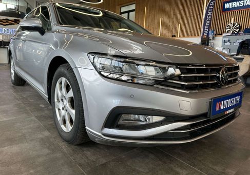 Volkswagen Passat Variant, 2023 3