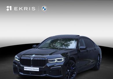 BMW 745, 2019