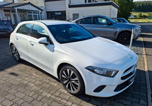 Mercedes-Benz A 180, 2021