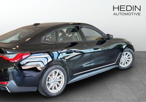 BMW i4, 2023