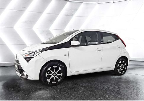 Toyota Aygo, 2021