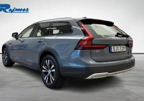 Volvo V90 Cross Country, 2021