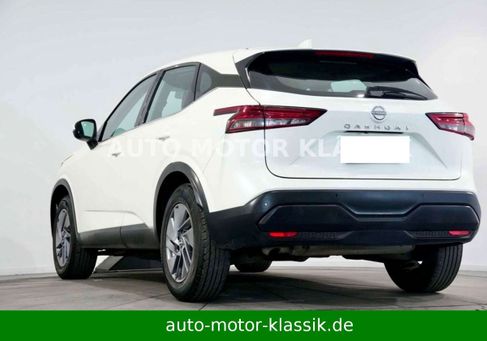 Nissan Qashqai, 2022 3