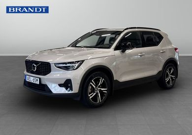 Volvo XC40, 2025