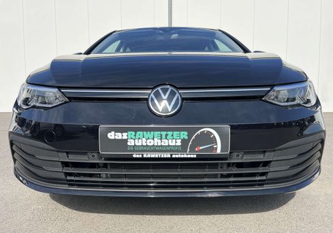 Volkswagen Golf, 2023 3