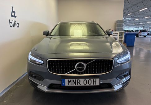 Volvo V90 Cross Country, 2021 2