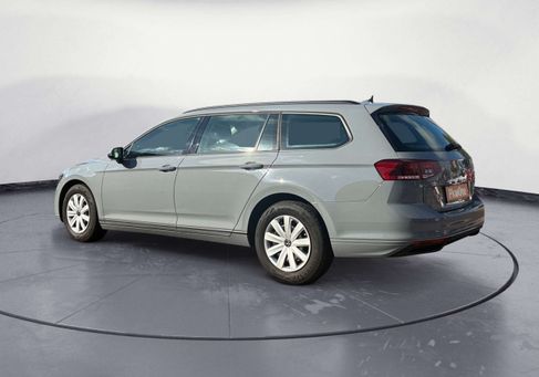 Volkswagen Passat Variant, 2023 3