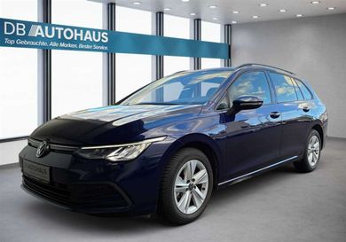 Volkswagen Golf, 2024
