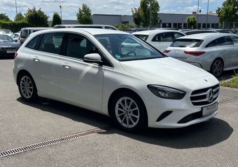 Mercedes-Benz B 180, 2019