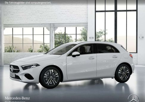 Mercedes-Benz A 250, 2016