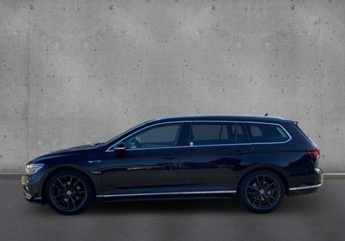 Volkswagen Passat, 2021