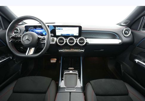 Mercedes-Benz EQB, 2024 3