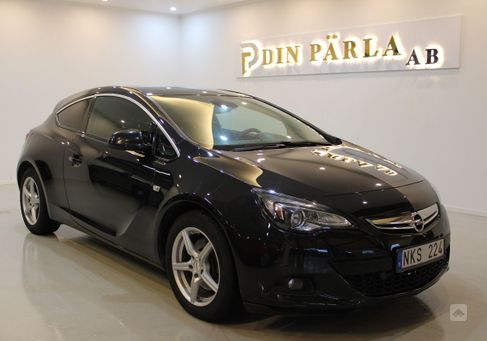 Opel Astra, 2012