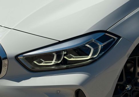 BMW 120, 2023