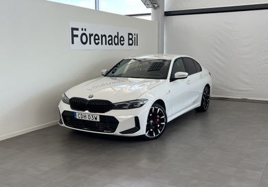 BMW 330, 2025