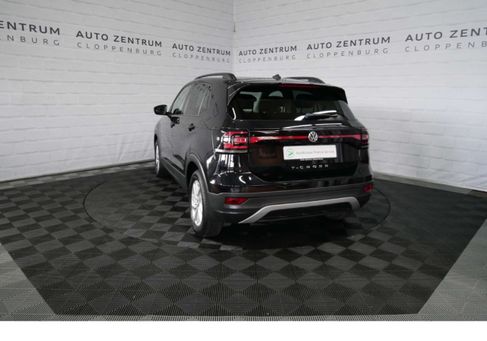 Volkswagen T-Cross, 2020