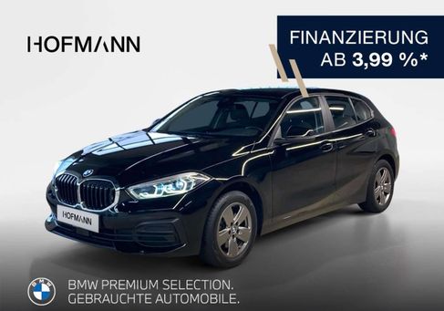 BMW 118, 2022