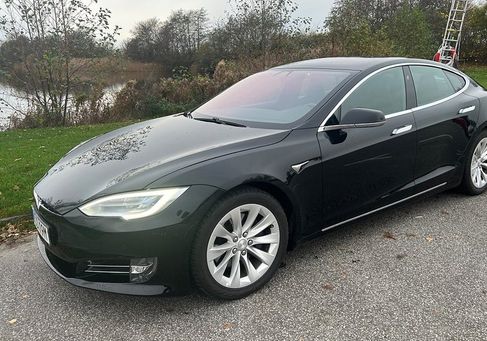 Tesla Model S, 2019