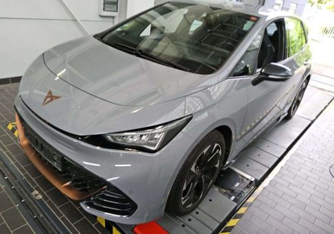 Cupra Born, 2024