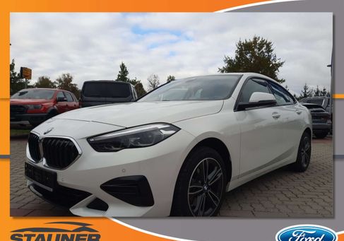 BMW 218, 2024