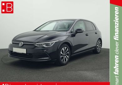 Volkswagen Golf, 2022