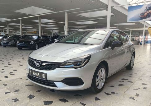 Opel Astra, 2021