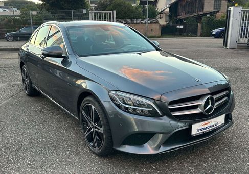Mercedes-Benz C 300, 2020 3