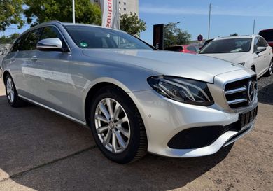 Mercedes-Benz E 200, 2020