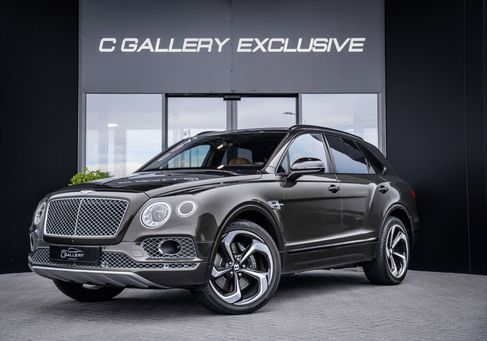 Bentley Bentayga, 2016