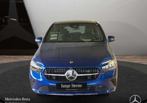 Mercedes-Benz B 200, 2025