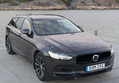 Volvo V90, 2022