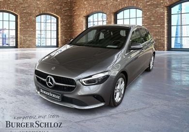 Mercedes-Benz B 180, 2025